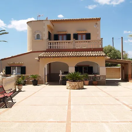 Lopez Villa Santanyi